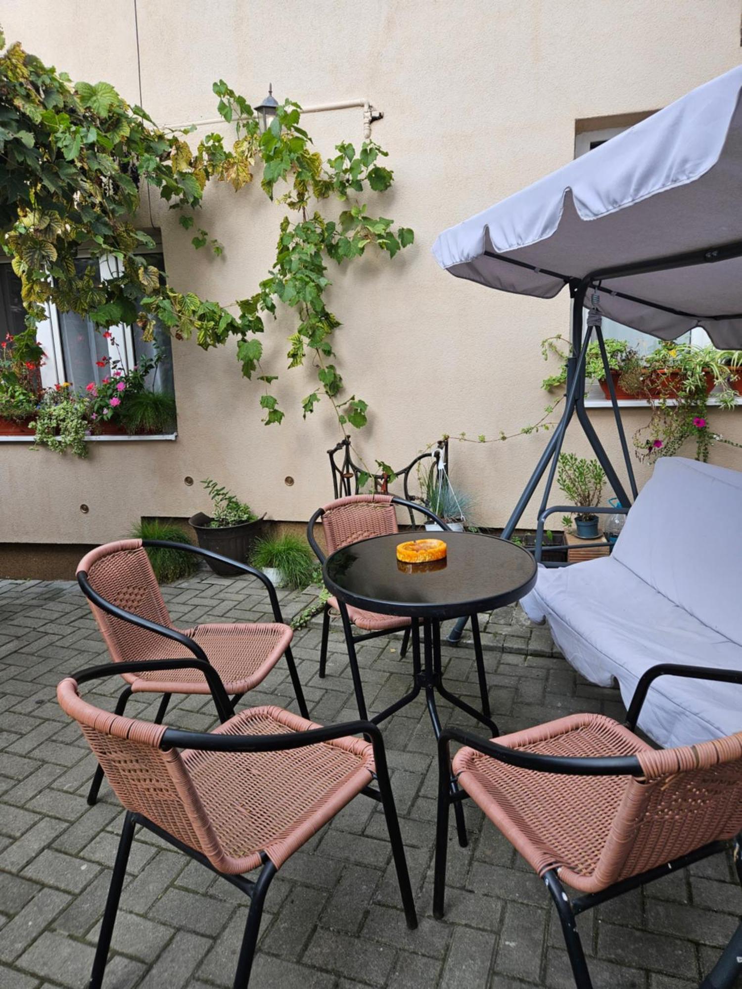 Vintage Apartment - Ultracentral, 2 Dormitoare Sighisoara Exterior photo
